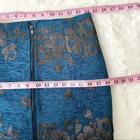 Free People Floral Embroidered Blue Zip Up Mini Skirt Size 4 - Picture 4 of 6